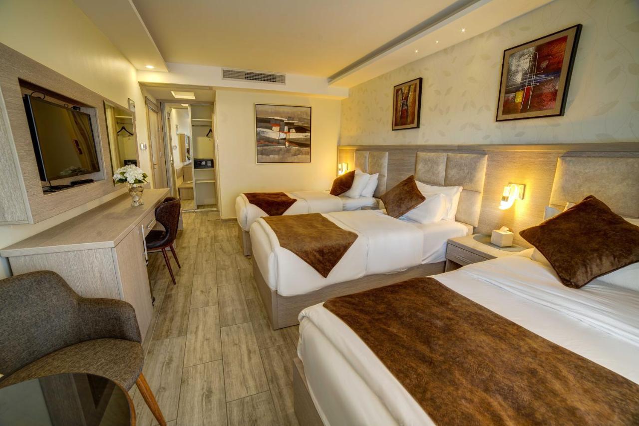 Laverda Hotel Aqaba Extérieur photo